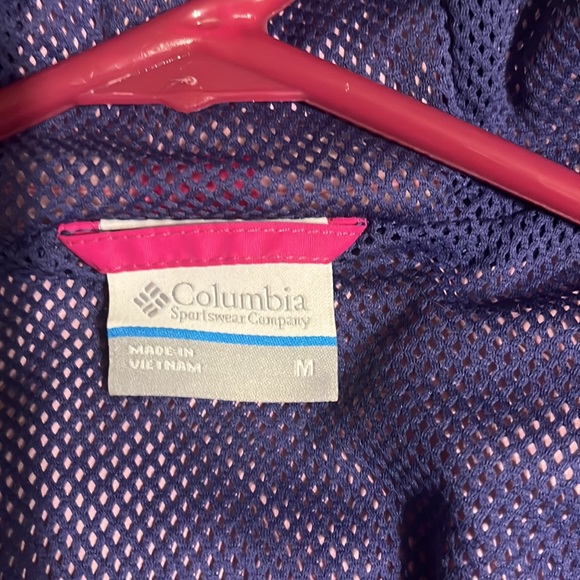 Columbia Omni-tech rain jacket. Juniors medium. Worn once - Picture 2 of 12